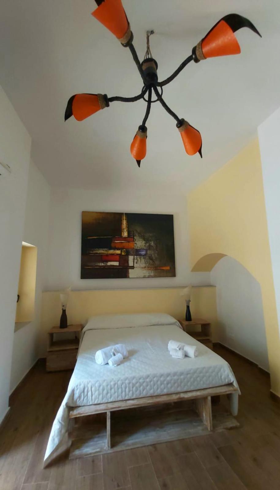 B&B I Viaggi Di Edo Кротоне Экстерьер фото